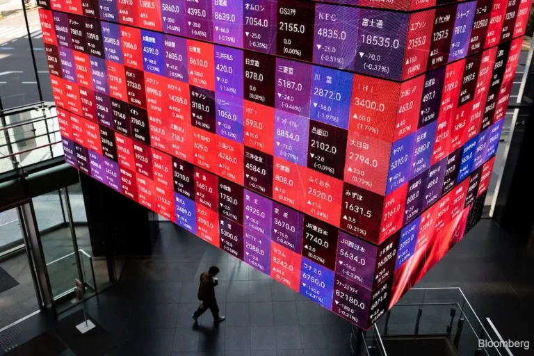 japan-stocks_20250715093454_Bloomberg
