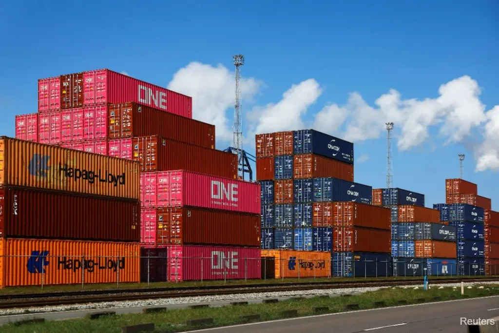 rotterdam-port_20250712212417_Reuters