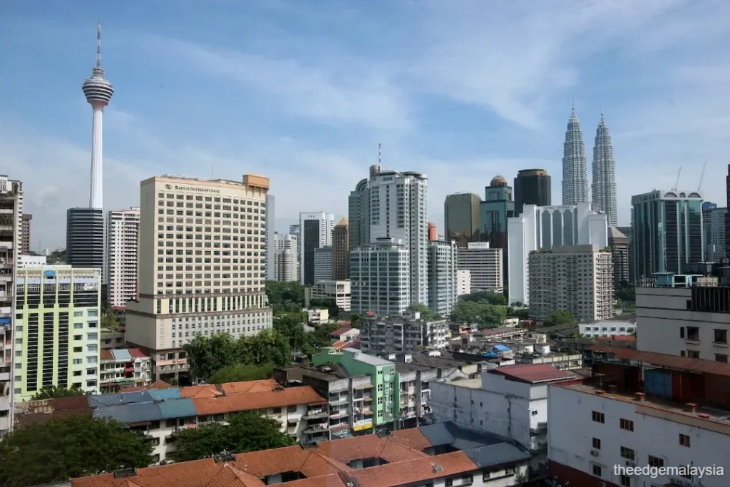 20101011_BLD_KL20WITHRADIUS2020HOTEL_1_KY_20250717101350_theedgemalaysia