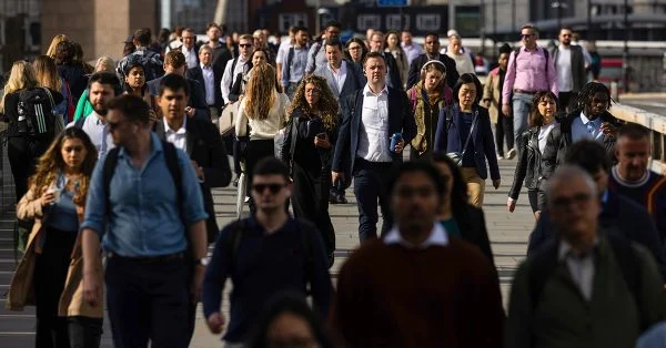 AI-UK-jobs-cut-250715-1